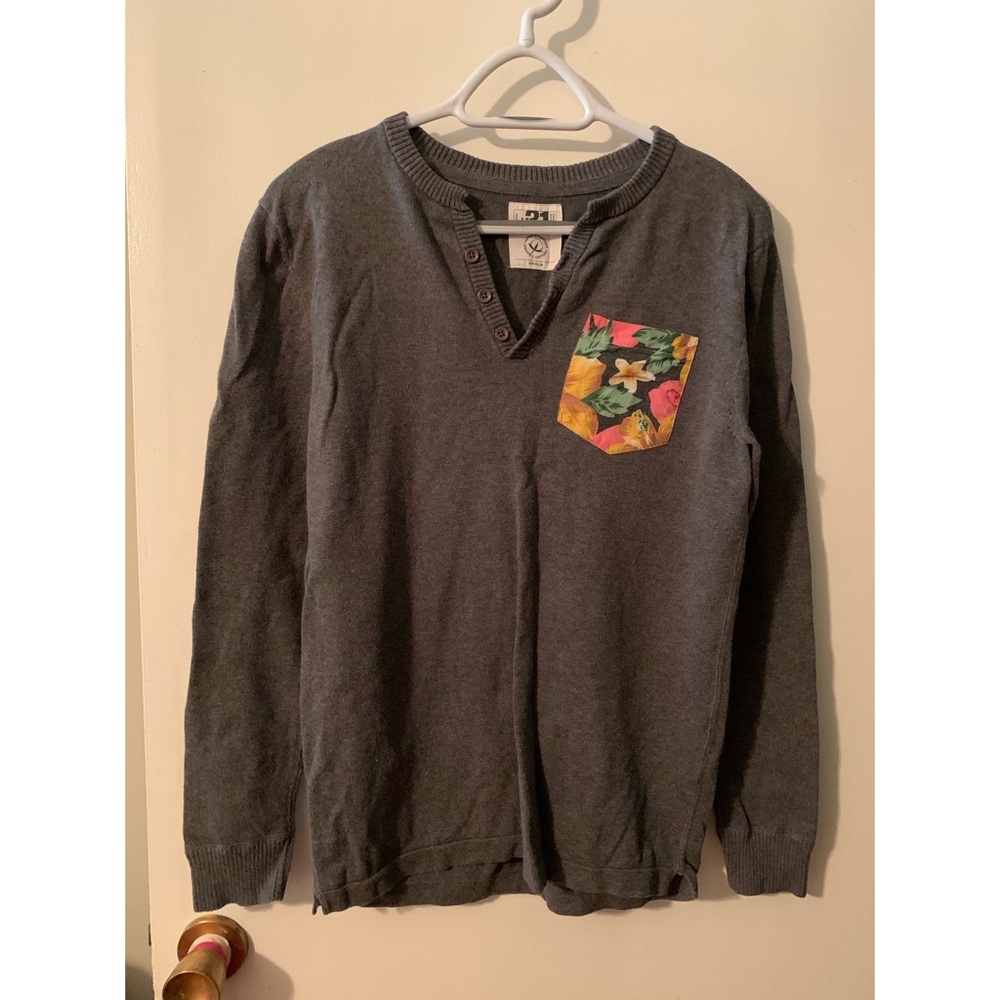 Long-Sleeve Men Sweater with Floral Pocket